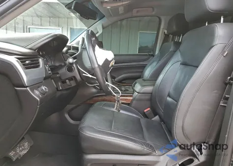 2019 Chevrolet Suburban C1500 Lt z USA, uszkodzony, nr VIN 1GNSCHKC7KR227911
